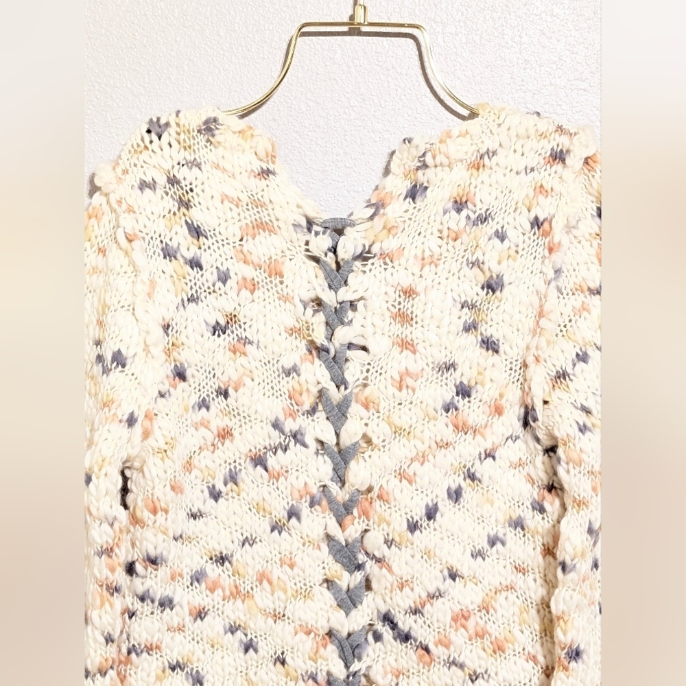 Chaser NWT Chunky Knit Lace-Up Back Sweater Size S Cozy Fall Winter - Picture 7 of 9